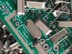 15.360 MHz Kristal (XTAL) - dELAb